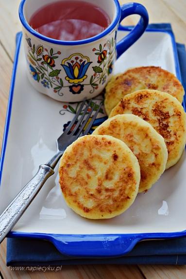 Zdjęcie - Rosyjskie syrniczki - Przepisy kulinarne ze zdjęciami