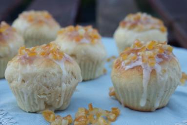 Zdjęcie - Mini pączki pieczone w piekarniku nadziewane powidłami śliwkowymi - Przepisy kulinarne ze zdjęciami