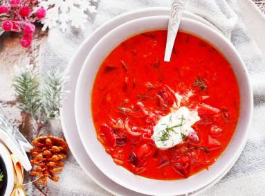 Zdjęcie - Zupa z pieczonymi burakami i kapustą / Roasted beet and cabbage soup - Przepisy kulinarne ze zdjęciami