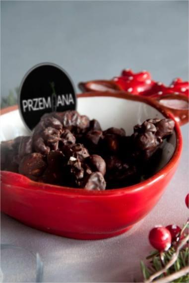Zdjęcie - Orzechy w czekoladzie - Przepisy kulinarne ze zdjęciami