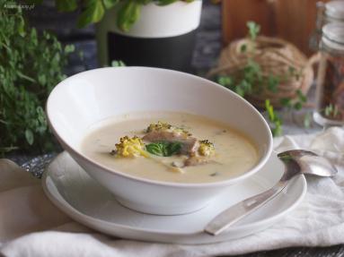 Zdjęcie - Zupa serowa z brokułami / Broccoli cheese soup - Przepisy kulinarne ze zdjęciami