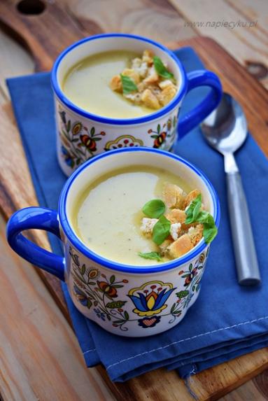 Zdjęcie - Zupa kremowa z porem i pietruszką - Przepisy kulinarne ze zdjęciami
