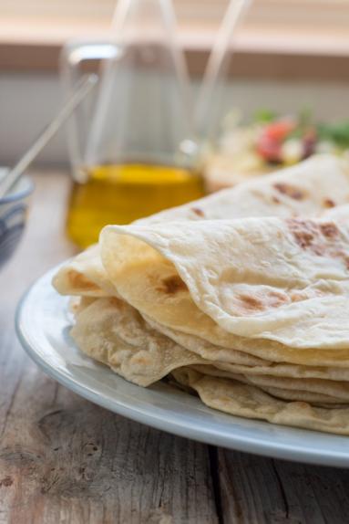 Zdjęcie - Chlebek arabski  (pita, flat bread) - Przepisy kulinarne ze zdjęciami