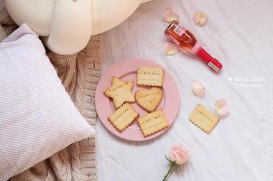 Zdjęcie - Walentynkowe ciasteczka - Przepisy kulinarne ze zdjęciami