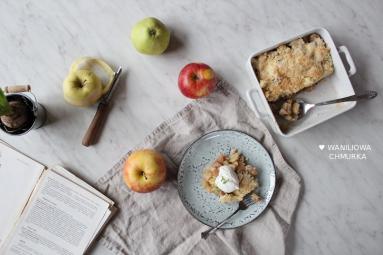 Zdjęcie - Jabłka pod kruszonką - Przepisy kulinarne ze zdjęciami