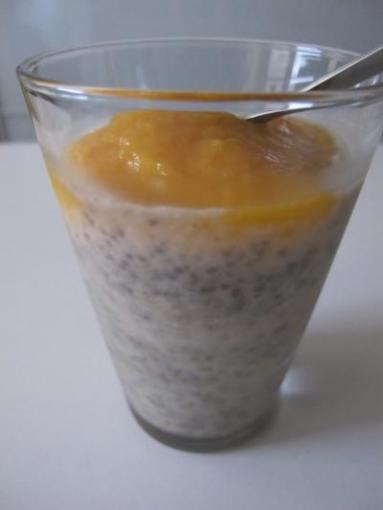 Zdjęcie - Pudding z nasionami chia - Przepisy kulinarne ze zdjęciami