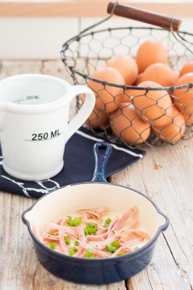 Zdjęcie - Kremowe jajka zapiekane - Przepisy kulinarne ze zdjęciami