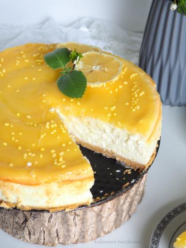 Zdjęcie - Sernik cytrynowy z lemon curd - Przepisy kulinarne ze zdjęciami