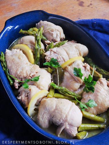 Zdjęcie - szparagi z duszonym kurczakiem - kulinarny Eksperyment Sobotni - pr... - Przepisy kulinarne ze zdjęciami