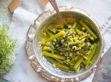 Zdjęcie - Zielone warzywa duszone w sosie maślanym / Butter braised green vegetables - Przepisy kulinarne ze zdjęciami