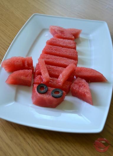 Zdjęcie - Owocowa przekąska dla dzieci - Rak z arbuza 🍉 - Przepisy kulinarne ze zdjęciami