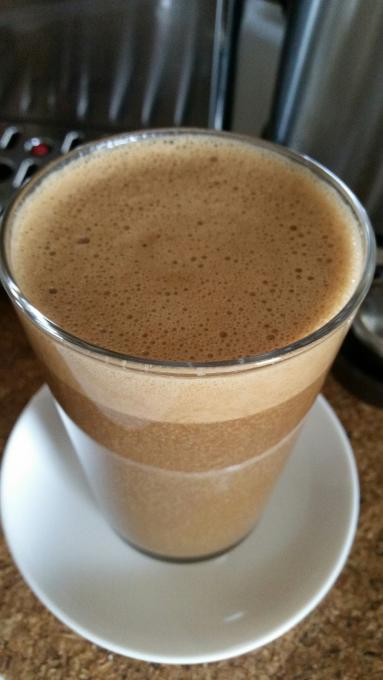 Zdjęcie - Kawa bananowo-karmelowa i jak zrobić karmel - Przepisy kulinarne ze zdjęciami