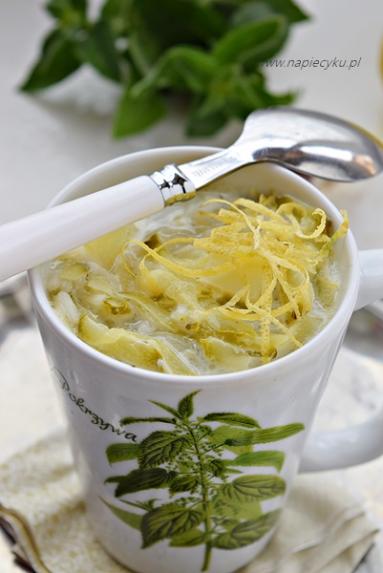 Zdjęcie - Zupa ogórkowa z cukinią i mietą - Przepisy kulinarne ze zdjęciami