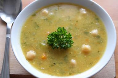 Zdjęcie - Włoska zupa z ciecierzycy. - Przepisy kulinarne ze zdjęciami