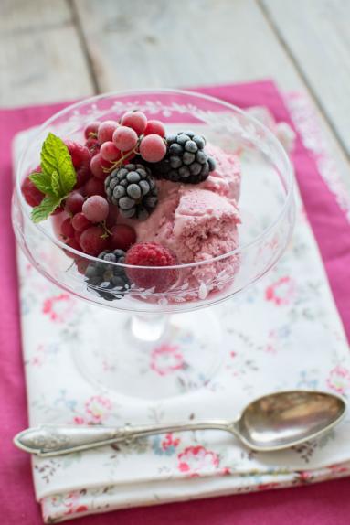 Zdjęcie - Domowe lody owocowe (bez maszynki) - Przepisy kulinarne ze zdjęciami