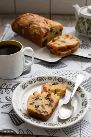 Zdjęcie - Owocowe ciasto – keks bez dodanego cukru - Przepisy kulinarne ze zdjęciami