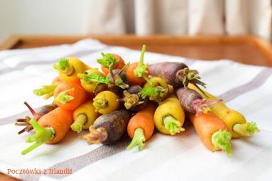 Zdjęcie - Kotlety jagnięce z marchewkami w klonowym karmelu | U stóp Benbulbena - Przepisy kulinarne ze zdjęciami