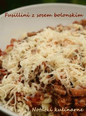 Zdjęcie - Fusillini z sosem bolońskim czyli makaron z mięsem :) - Przepisy kulinarne ze zdjęciami