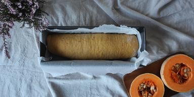 Zdjęcie - Zakręcony chleb dyniowy - Przepisy kulinarne ze zdjęciami