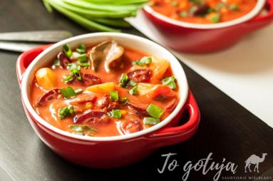 Zdjęcie - Pikantna zupa z pieczonych warzyw - Przepisy kulinarne ze zdjęciami