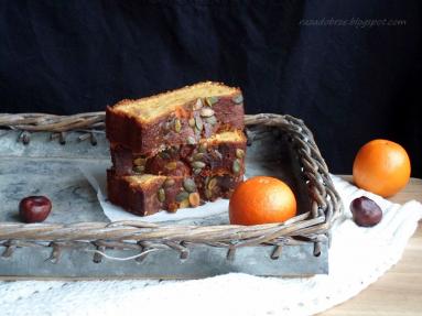 Zdjęcie - Listopadowe zadziwienie i ciasto dyniowe z mandarynkowym syropem - Przepisy kulinarne ze zdjęciami