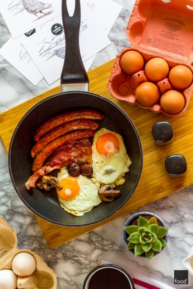 Zdjęcie - Full English breakfast, czyli mocarne angielskie śniadanie - Przepisy kulinarne ze zdjęciami