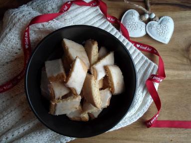 Zdjęcie - Szczęście w nieszczęściu i duńskie ciasteczka z kardamonem - Przepisy kulinarne ze zdjęciami