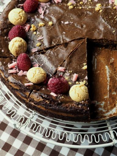 Zdjęcie - Czekoladowy &quot;torcik&quot; brownie - Przepisy kulinarne ze zdjęciami