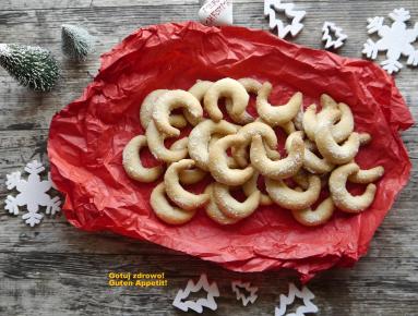 Zdjęcie - Vanilliekipferl - kruche rogaliki waniliowe - Przepisy kulinarne ze zdjęciami