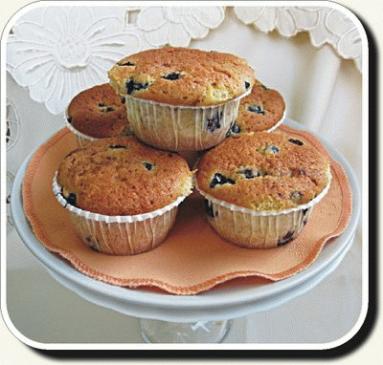 Zdjęcie - Wędrujące jagodowe muffiny... - Przepisy kulinarne ze zdjęciami