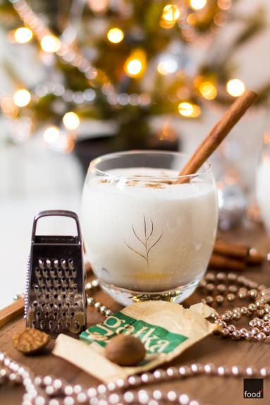 Zdjęcie - Eggnog - świąteczny poncz jajeczny z whisky - Przepisy kulinarne ze zdjęciami
