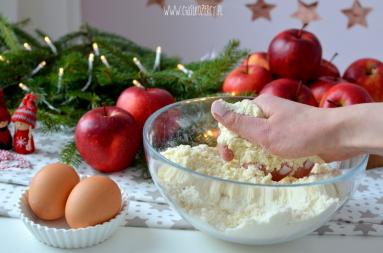 Zdjęcie - Zimowa tarta z jabłkami - Przepisy kulinarne ze zdjęciami