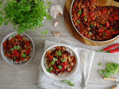 Zdjęcie - Drobiowe chilli con carne - Przepisy kulinarne ze zdjęciami