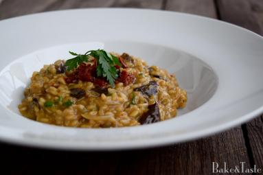 Zdjęcie - Risotto z suszonymi grzybami i oscypkiem - Przepisy kulinarne ze zdjęciami