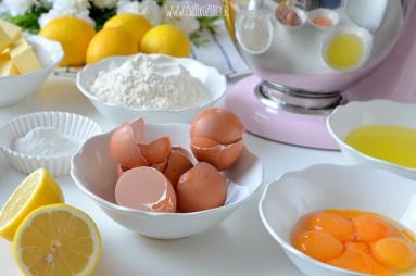 Zdjęcie - Ciasto cytrynowe - Przepisy kulinarne ze zdjęciami