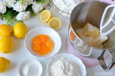 Zdjęcie - Ciasto cytrynowe - Przepisy kulinarne ze zdjęciami