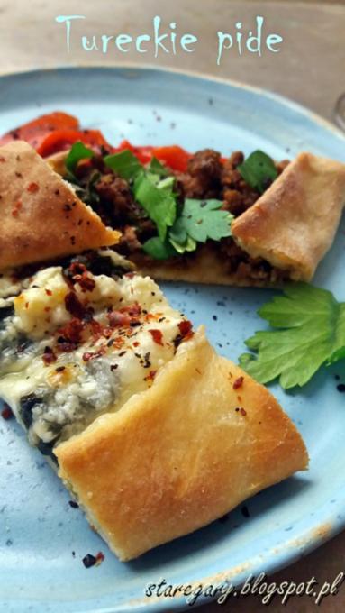 Zdjęcie - Pide  - tureckie placki - Przepisy kulinarne ze zdjęciami