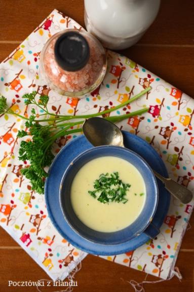 Zdjęcie - Zupa z wędzonego czosnku | U stóp Benbulbena - Przepisy kulinarne ze zdjęciami
