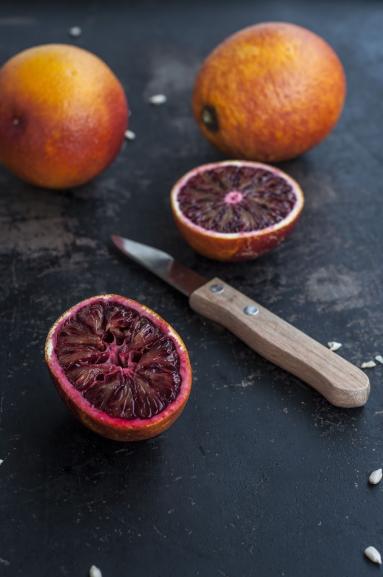 Zdjęcie - Sałatka z czerwonych pomarańczy z Sycylii - Przepisy kulinarne ze zdjęciami