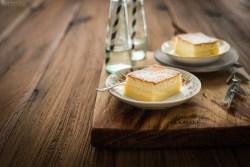 Zdjęcie - Magiczne ciasto – warstwowe ciasto budyniowe - Przepisy kulinarne ze zdjęciami