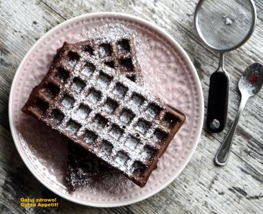 Zdjęcie - Gofry czekoladowe na maślance - Przepisy kulinarne ze zdjęciami