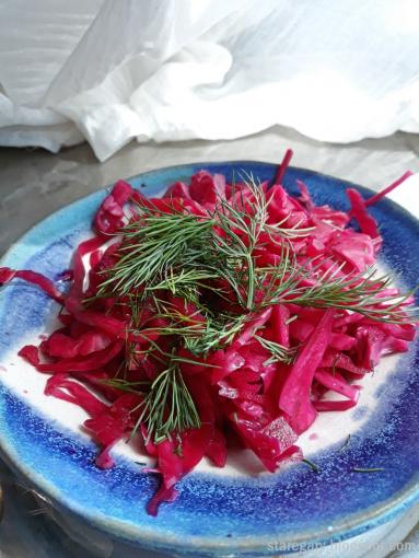 Zdjęcie - Kiszona czerwona kapusta - wersja uproszczona - Przepisy kulinarne ze zdjęciami