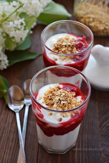 Zdjęcie - Deser jogurtowy – najprostszy i najsmaczniejszy - Przepisy kulinarne ze zdjęciami