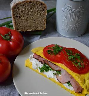 Zdjęcie: BISZKOPTOWY OMLET ŚNIADANIOWY Zdjęcie - BISZKOPTOWY OMLET ŚNIADANIOWY - Przepisy kulinarne ze zdjęciami