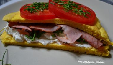 Zdjęcie: BISZKOPTOWY OMLET ŚNIADANIOWY Zdjęcie - BISZKOPTOWY OMLET ŚNIADANIOWY - Przepisy kulinarne ze zdjęciami