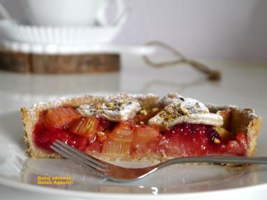 Zdjęcie - Tartaletki orkiszowe z rabarbarem - Przepisy kulinarne ze zdjęciami