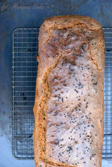 Zdjęcie - Chleb śródziemnomorski owsiano-żytni - Przepisy kulinarne ze zdjęciami