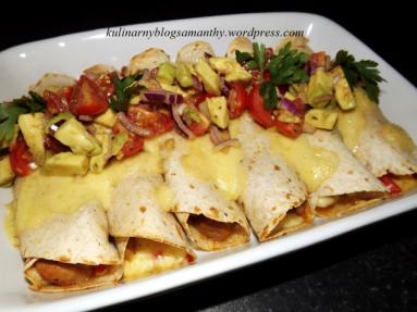 Zdjęcie - Enchiladas – zapiekanka meksykańska - Przepisy kulinarne ze zdjęciami
