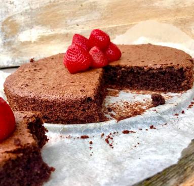 Zdjęcie - Ciasto czekoladowe bezglutenowe- GLUTEN FREE - Przepisy kulinarne ze zdjęciami