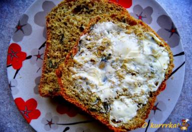Zdjęcie - Zielony chlebek z pestkami dyni - Przepisy kulinarne ze zdjęciami